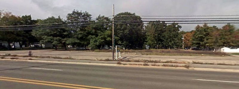 B&D Toyland Dept. Store & Cone Hut - Street View - Gone